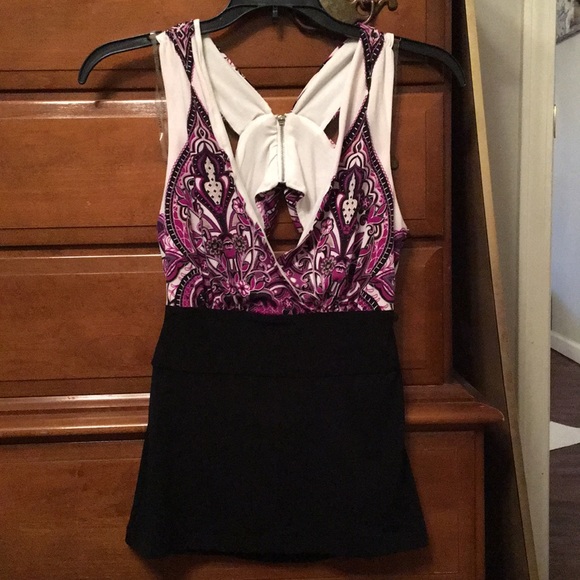 NWOT: Rampage top - Small - Picture 2 of 7